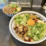 麺屋はるか - キミスタ並（990円）＋背脂めし（330円）