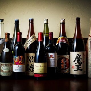 We also have famous Tamba sake, rare alcoholic beverages, and wine carefully selected by our sommelier.