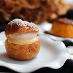 グーテ・ド・ママン - 