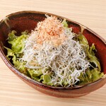 Shirasu bukkake lettuce salad