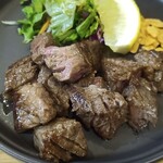 鉄板肉食堂 日々 - プライム牛。やはり美味い