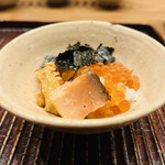 おが和 - ◎友人が頼んだイクラ、海苔、塩引き鮭ご飯！