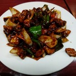 新シン - 鶏もも肉辛味噌炒め