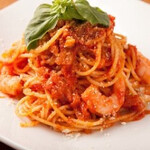 Fresh cream pasta with shrimp and tomato