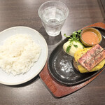 Mitokaiza - 厚切りベーコンとダブルチーズハンバーグ1,300円税込