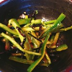 築地銀だこ酒場 - ピーマン塩昆布