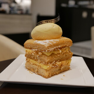 シャンドワゾー・グラシエ・ショコラティエ_0