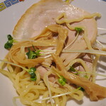 煮干中華 余韻 - 穂先メンマやら