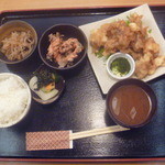 The　dining　YOSA八右衛門 - マンボウの唐揚げ定食　1000円