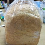 ル　ペトラン - 2013.4. 食パン6枚切り（\260）