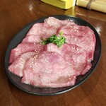 焼肉 肉萬 - 