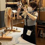 あつた蓬莱軒 - そもそものトヨタ、綿織物の説明にも広いスペースが取られています。