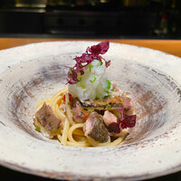 日本のイタリア料理店 sai - 秋刀魚の炙り　アーリオオーリオ　山芋とドライトマト　リングイネ