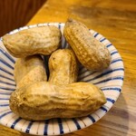 季節料理 薗 - 茹で落花生