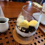 シャムロックカフェ - あんこパフェ