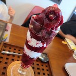 シャムロックカフェ - ベリーパフェ