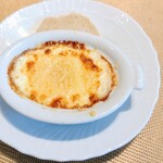 La Brianza - トリュフと玉子のオーブン焼き。珍しくトリュフが削られる前撮ってみた。たぶんここ撮影したの、これだけ何回もいただいていてたぶん初めてだわ〜＼(^o^)／