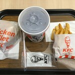 ケンタッキーフライドチキン - チキンフィレサンドセット ポテトサイズアップL