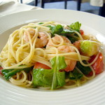 リストランテAO 逗子マリーナ - 小エビとルッコラのパスタ