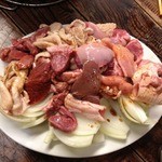 ホルモン焼 夏冬 - ホルモン盛り合わせ大盛り(2013.03)