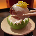 らん亭～ 美日庵 - 巨峰と生ハムの白和え