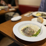 トレイントレイン - 【鶏もも肉のコンフィ クリームソース】1050円