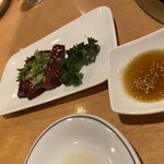 龍月園 - 新鮮炙りレバー