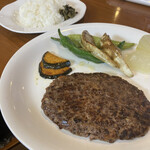 レストラン クルトワ - 料理写真:ハンバーグ（手切り肉）ライス付き