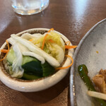 家庭料理居酒屋 よってって - 香の物もナイスアシスト！