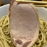 麺屋鈴春 - 豚ロース一枚チャーシュー