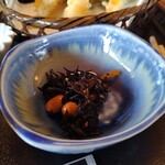 蕎麦処みやび - ひじき豆煮
