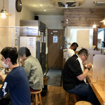 麺屋鈴春 - 店内