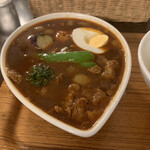 スープカレー屋 鴻 - ビーフ（120g、黒スープ）　1,300円