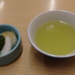 天重 本店 - 茶、お新香