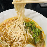 創作麺工房 鳴龍 - みぇん
      