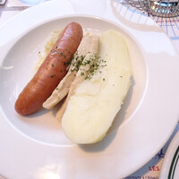 THE UPPER - 
