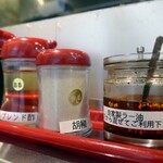 鉄板焼肉・餃子 だだ乃屋 - 