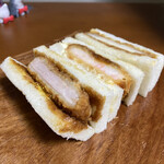 新宿さぼてん デリカ - 料理写真:ミックスカツサンド