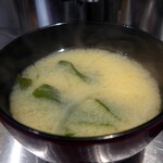 鉄板焼肉・餃子 だだ乃屋 - 