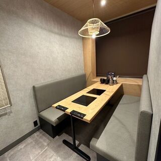 【テーブル個室:5～6名様用×2部屋】落ち着いた和空間で記念日のお祝いを