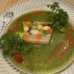 Chez Hyakutake - 前菜の海の幸と野菜のゼリー寄せ