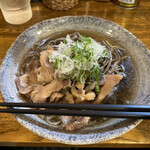 Kahokuya - 冷たい肉そば