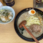 ラーメン青木亭 - 「ネギチャーシュー 小（醤油）」950円、「ダシ丼」200円