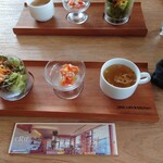 Crie Cafe & Kitchen - 