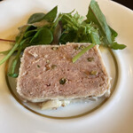 ガニュ・パン - シェフからのサービスパテ(超うま〜‼️)