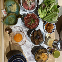 牛刺しと焼肉 仔虎 クリスロード店 - 