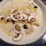 海鮮 イタリアンバル ルチアーノ - 生のマッシュルームがたっぷり入ってます‼️