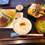 食処 楠亭 - ハンバーグ定食