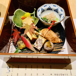 Koshitsu Kaiseki Kitaooji Kyoubashi Saryou - 