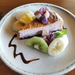 Yagiya - 紫イモのベイクドチーズケーキ